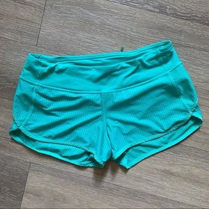 Lululemon Speed Up Mid-Rise shorts